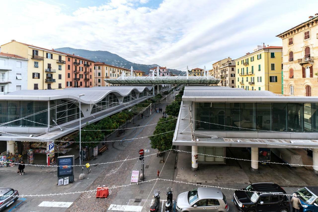 Hotel Urban Chic House 2.0 La Spezia Exterior foto